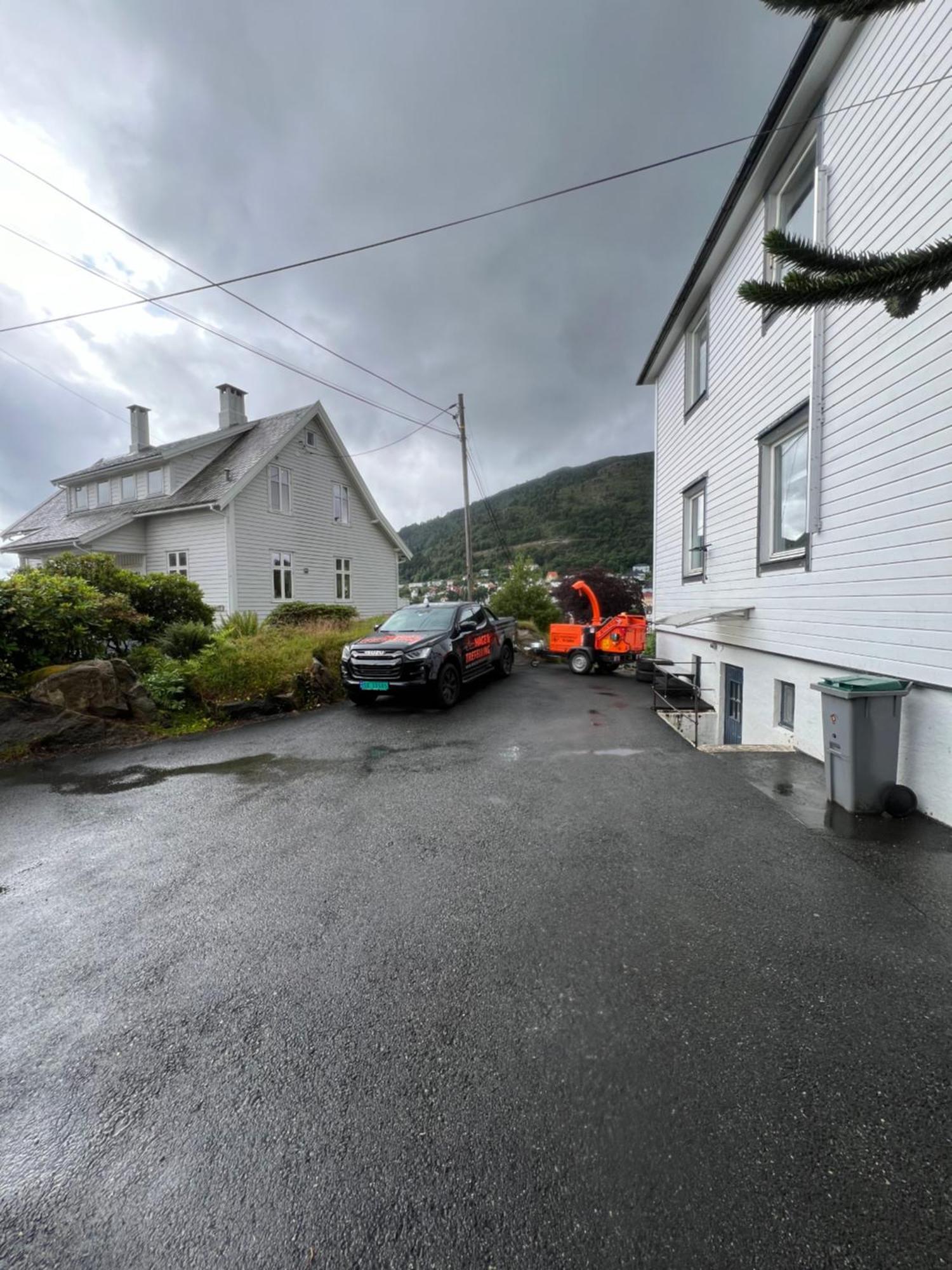 Modern Apartment With Free Parking Bergen Bagian luar foto